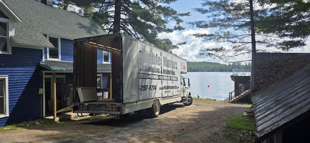 Reliable Movers 30-foot moving truck fully loaded for a long-distance move from Old Forge NY to Liverpool NY